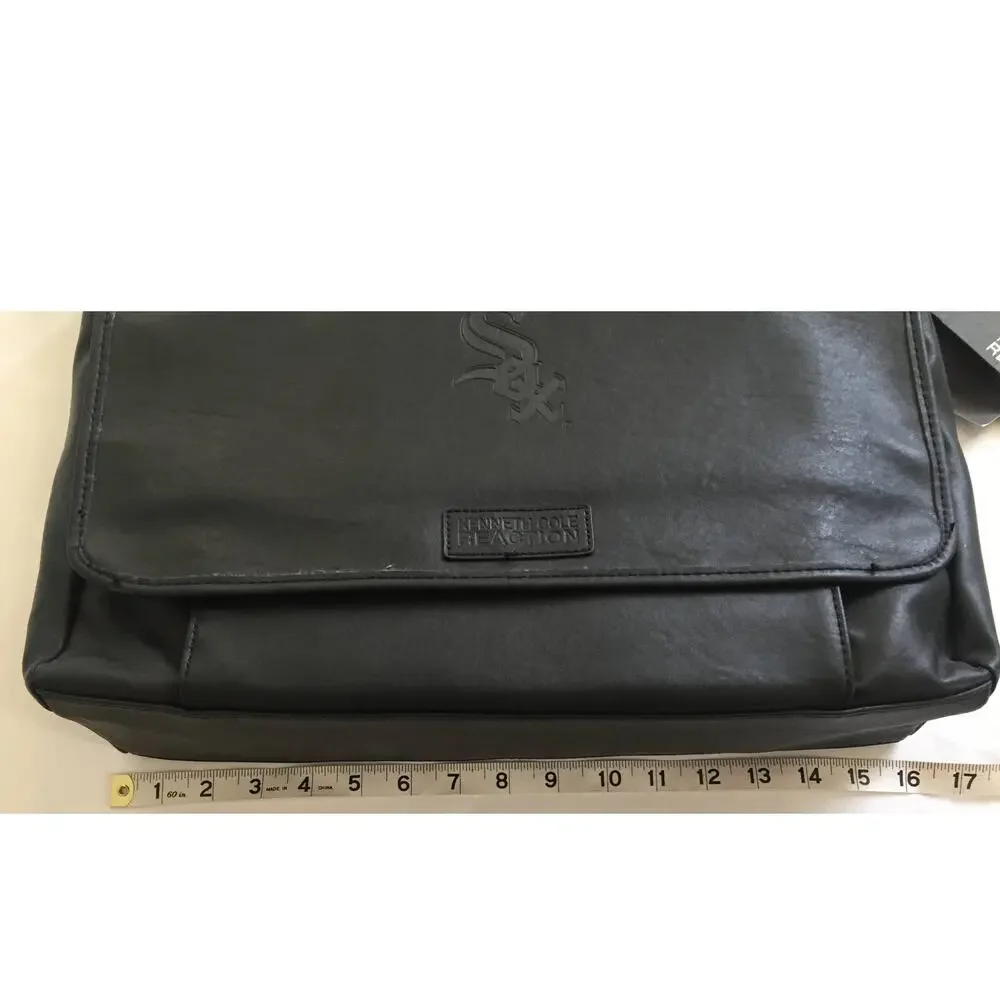 Kenneth‎ Cole Reaction Laptop Computer Case/Bag with Sox Logo Embossed